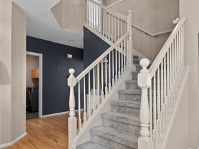 20111 29th Avenue SE, Bothell WA 98012