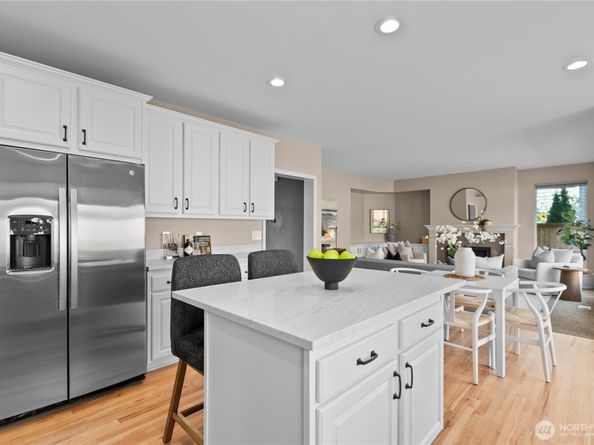 20111 29th Avenue SE, Bothell WA 98012