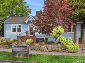 814 NW 75th Street, Seattle WA 98117