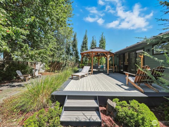 2420 S Brandon Street, Seattle WA 98108