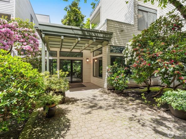 211 Summit Avenue E S218, Seattle WA 98102