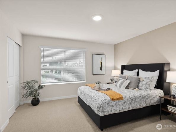 16111 36th Avenue W E5, Lynnwood WA 98087