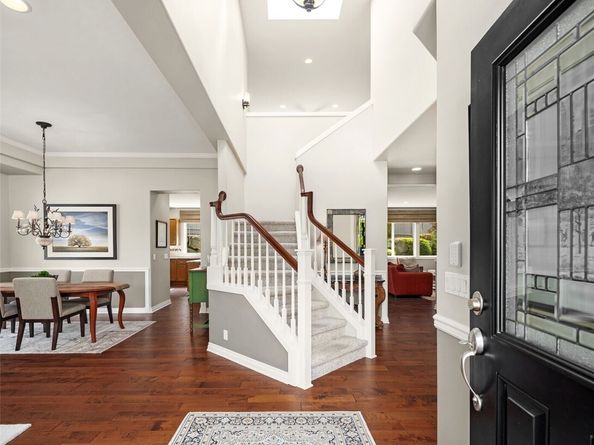 25417 NE 3rd Place, Sammamish WA 98074