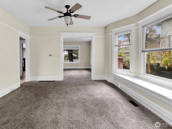 1814 E Cherry Street, Seattle WA 98122