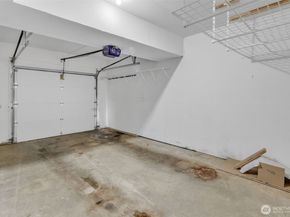 4212 221st Place SE 1561, Issaquah WA 98029