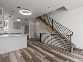 2422 C NW 60th Street, Seattle WA 98107