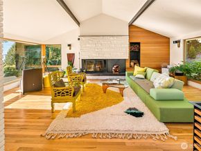 1031 NW Elford Drive, Seattle WA 98177