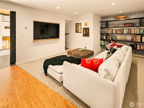 1031 NW Elford Drive, Seattle WA 98177