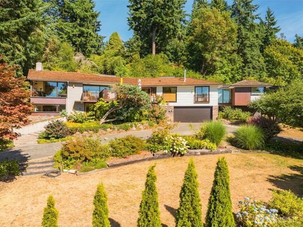 1031 NW Elford Drive, Seattle WA 98177