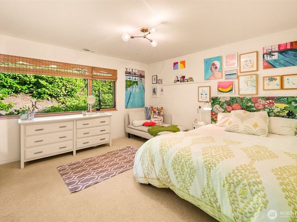 1031 NW Elford Drive, Seattle WA 98177