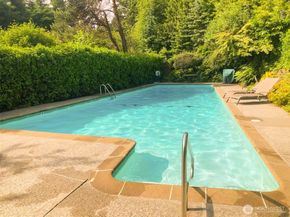 1031 NW Elford Drive, Seattle WA 98177