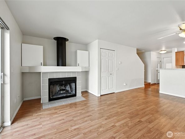 2100 S 336th Street H2, Federal Way WA 98003