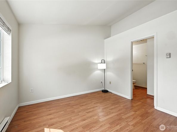 2100 S 336th Street H2, Federal Way WA 98003