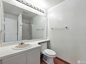 2100 S 336th Street H2, Federal Way WA 98003