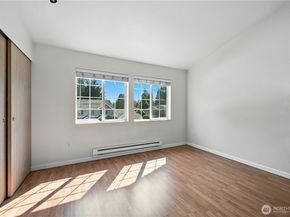 2100 S 336th Street H2, Federal Way WA 98003