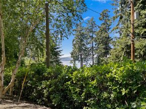 16206 Maplewild Avenue SW, Burien WA 98166
