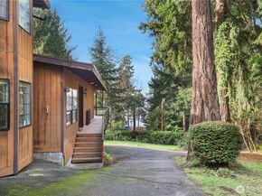 16206 Maplewild Avenue SW, Burien WA 98166