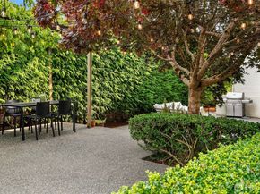 2538 Westmont Way W, Seattle WA 98199