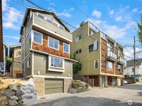 1915 9th Avenue W, Seattle WA 98119