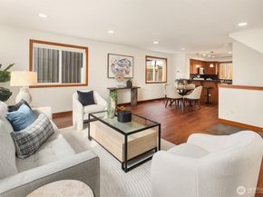 1915 9th Avenue W, Seattle WA 98119