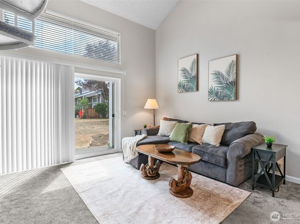 10521 SE 252nd Street P1, Kent WA 98030