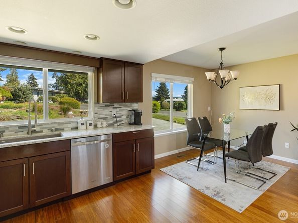 15106 Starr Place SE, Olalla WA 98359