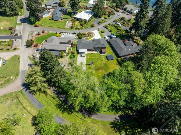 15106 Starr Place SE, Olalla WA 98359