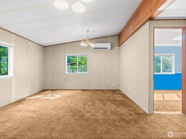 15190 Peacock Hill Road SE, Olalla WA 98359