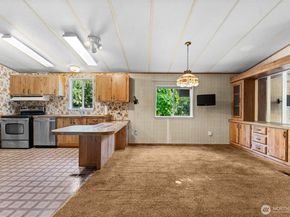 15190 Peacock Hill Road SE, Olalla WA 98359