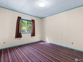 15190 Peacock Hill Road SE, Olalla WA 98359
