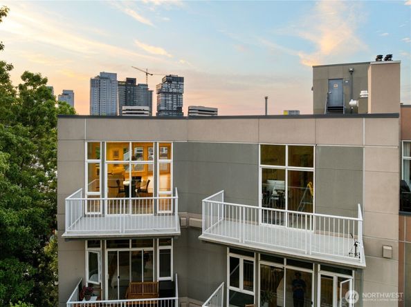 303 E Pike Street PH1, Seattle WA 98122