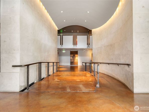 303 E Pike Street PH1, Seattle WA 98122