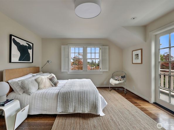 1026 36th Avenue E, Seattle WA 98112