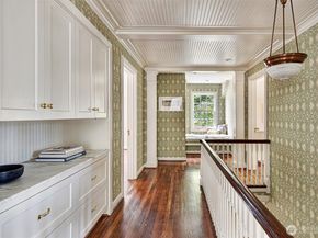 1026 36th Avenue E, Seattle WA 98112