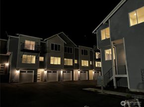 13249 Ambaum Boulevard SW C, Burien WA 98146