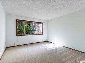 12840 SE 40th Court B2, Bellevue WA 98006