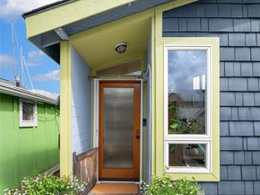 2420 Westlake Avenue N 11, Seattle WA 98109