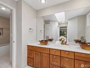 4310 209th Avenue NE, Sammamish WA 98074