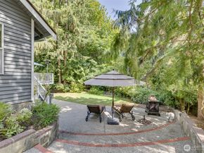 4310 209th Avenue NE, Sammamish WA 98074