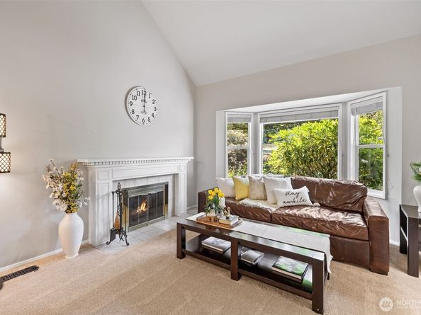 4310 209th Avenue NE, Sammamish WA 98074