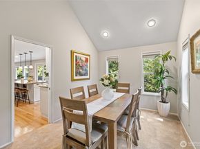4310 209th Avenue NE, Sammamish WA 98074