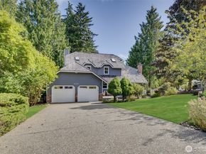 4310 209th Avenue NE, Sammamish WA 98074