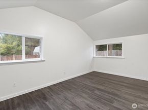 22406 56th Avenue W, Mountlake Terrace WA 98043