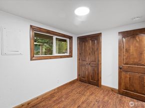 22406 56th Avenue W, Mountlake Terrace WA 98043