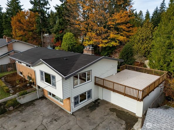 324 NW 195th Street, Shoreline WA 98177