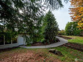 324 NW 195th Street, Shoreline WA 98177