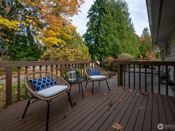 324 NW 195th Street, Shoreline WA 98177