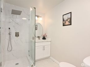 324 NW 195th Street, Shoreline WA 98177