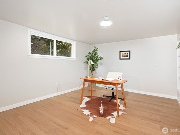 324 NW 195th Street, Shoreline WA 98177