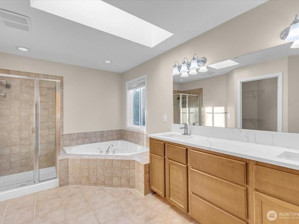 17329 34th Place W, Lynnwood WA 98037